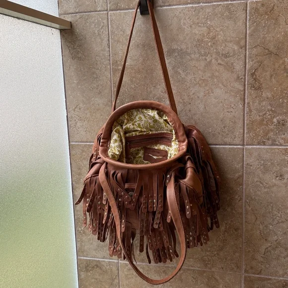 Lucky Penny Anthropologie Sunlit Fringe Soft Leather & Studs Hobo Bag Festival - Picture 10 of 16